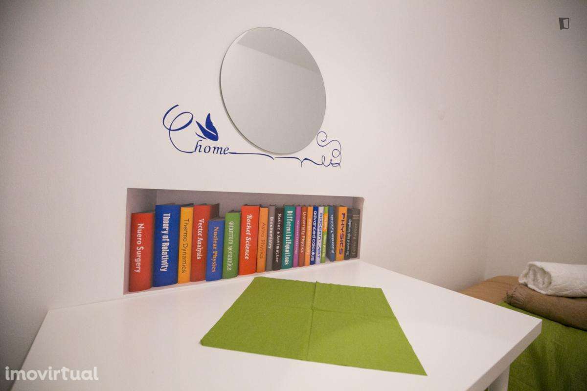 Quarto - localizado em Saldanha Lisbon - Grande imagem: 4/29