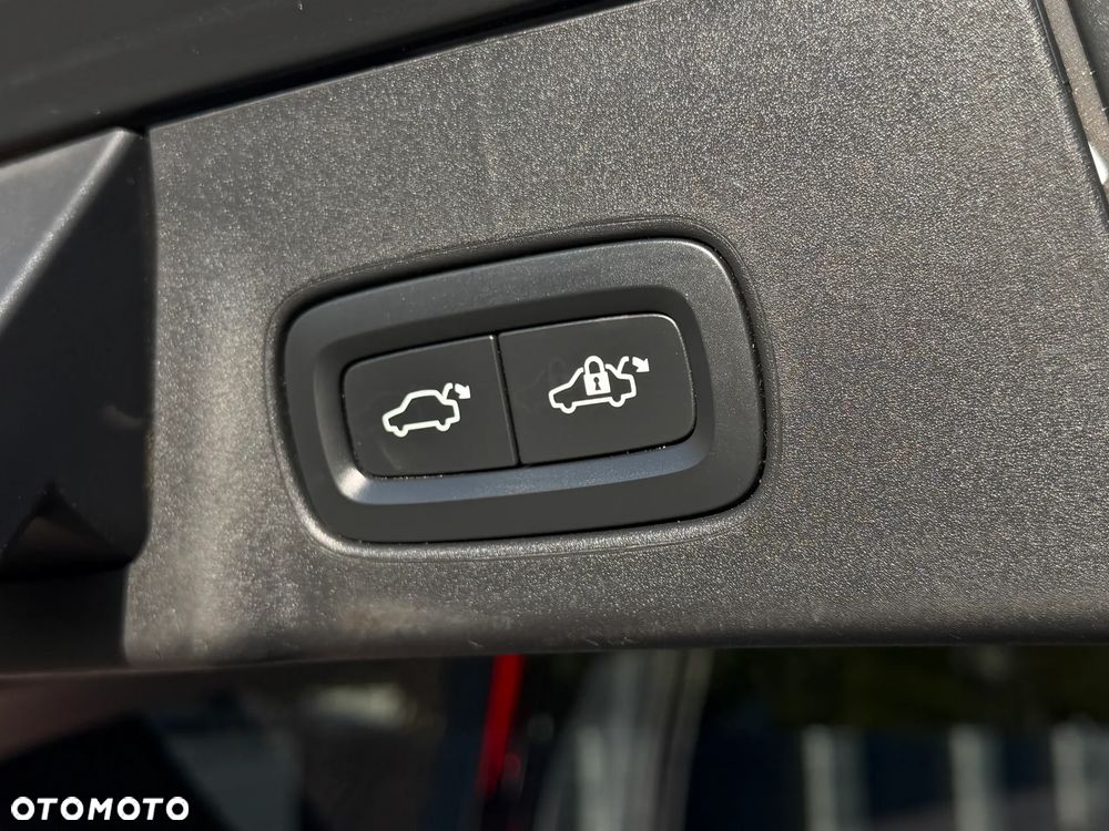 Volvo V90 B5 D AWD Inscription - 37