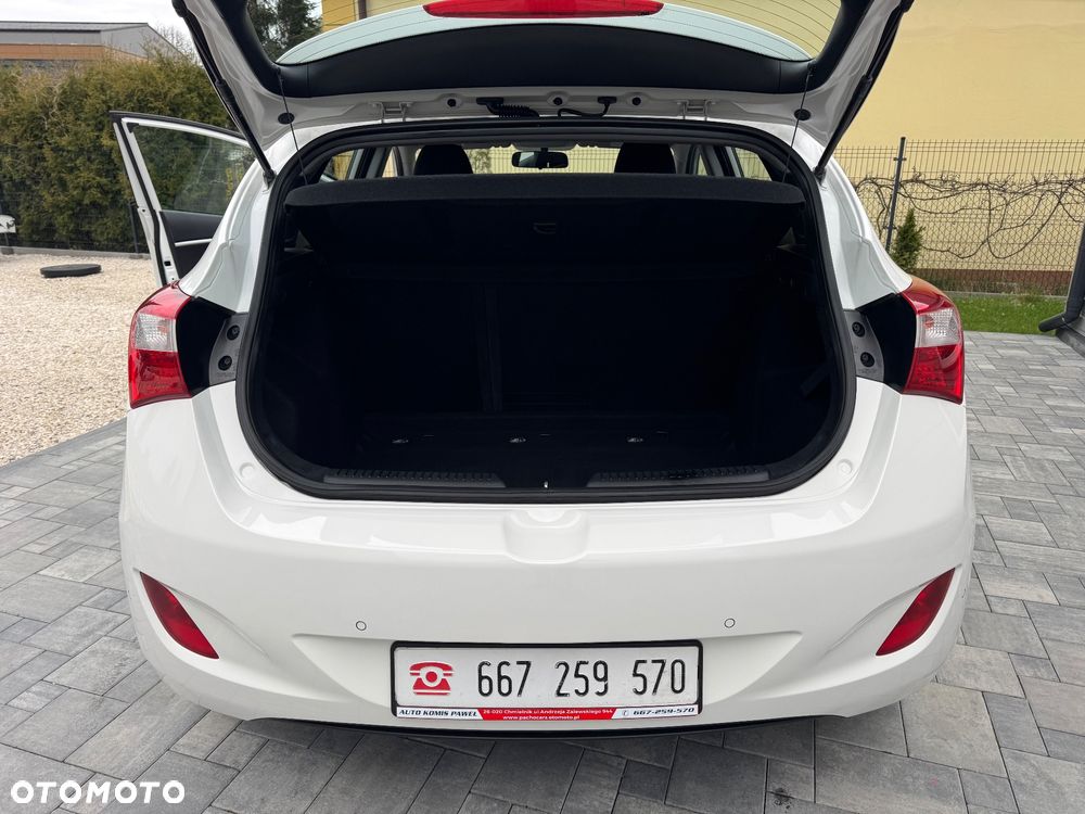 Hyundai i30 1.4 Fifa World Cup Edition - 27