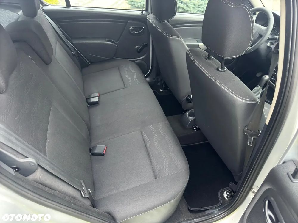 Dacia Sandero Stepway 1.6 - 16
