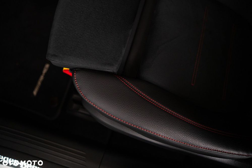 Mercedes-Benz Klasa A 250 e PHEV AMG Line 8G-DCT - 27