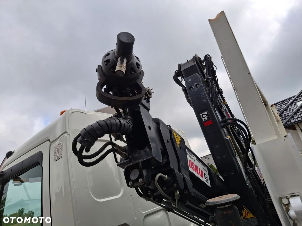 DAF LF 45.180 Wywrotka 3 Stronna + Hydroburta HDS HIAB Żuraw Dźwig Sterowanie Radiowe Łyżka Chwytak Obrotowy Dzielone Burty Hak Klimatyzacja Niski Przebieg Blokada Mostu Oświetlenie Ostrzegawcze - 15