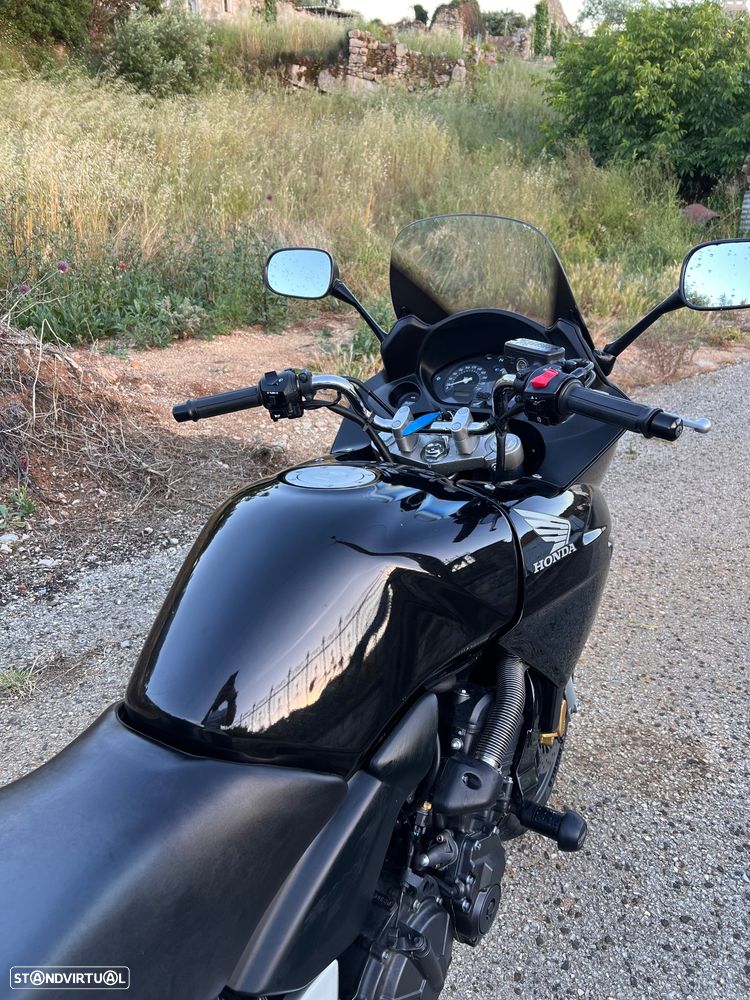 Honda CBF - 4