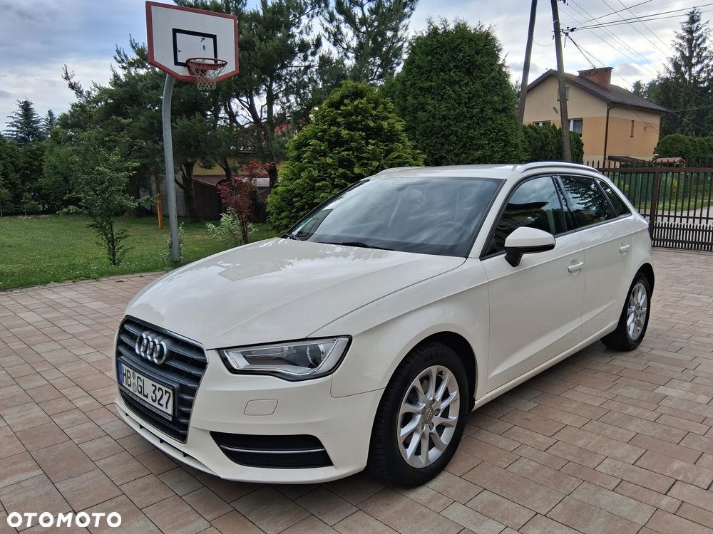 Audi A3 Sportback 1.4 TFSI Attraction - 1