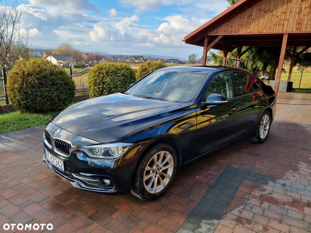 BMW Seria 3 320d xDrive Sport Line - 2
