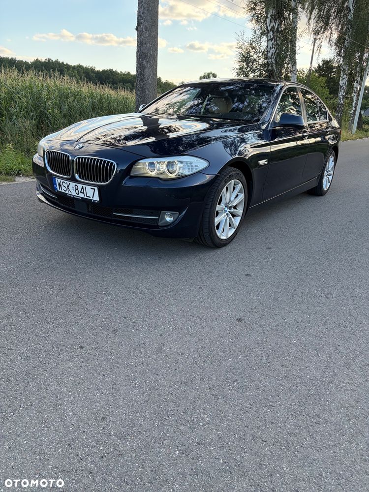 BMW Seria 5 535i Sport-Aut - 12