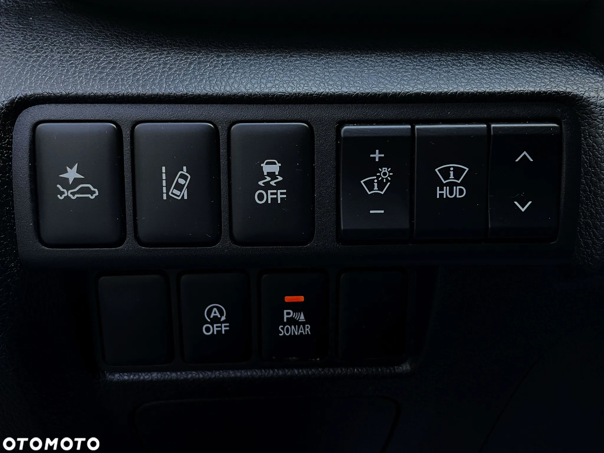 Mitsubishi Eclipse Cross 1.5 T-MIVEC ClearTec CVT 2WD Diamant Edition Plus - 25