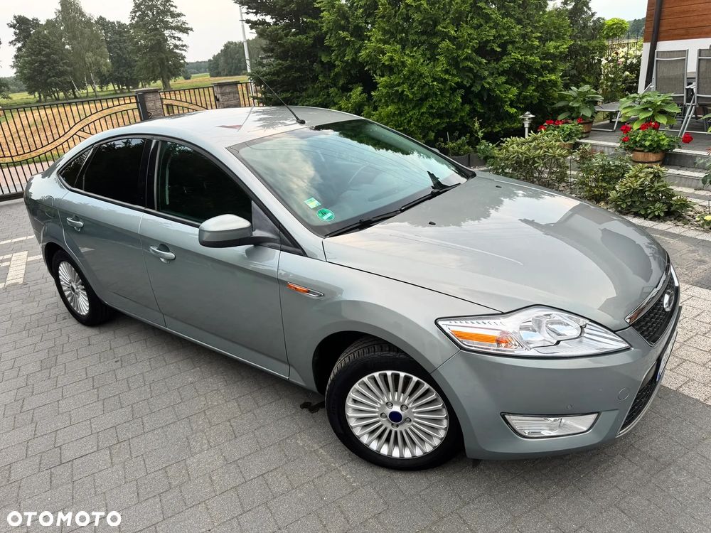 Ford Mondeo - 27