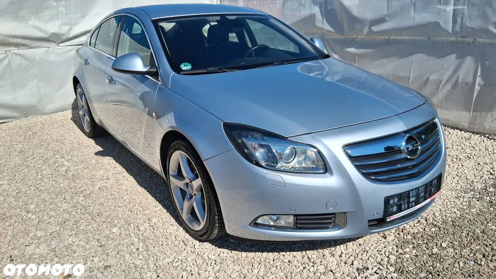 Opel Insignia 1.6 Turbo Cosmo - 1