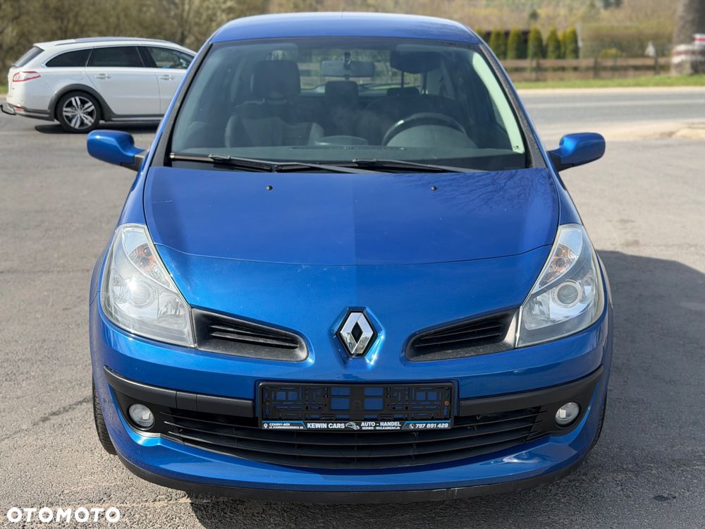 Renault Clio 1.2 16V 75 Dynamique - 9