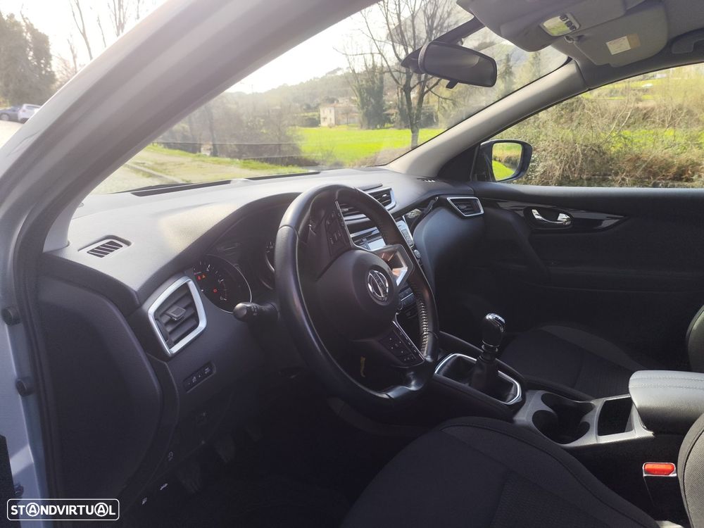 Nissan Qashqai 1.5 dCi N-Connecta - 20