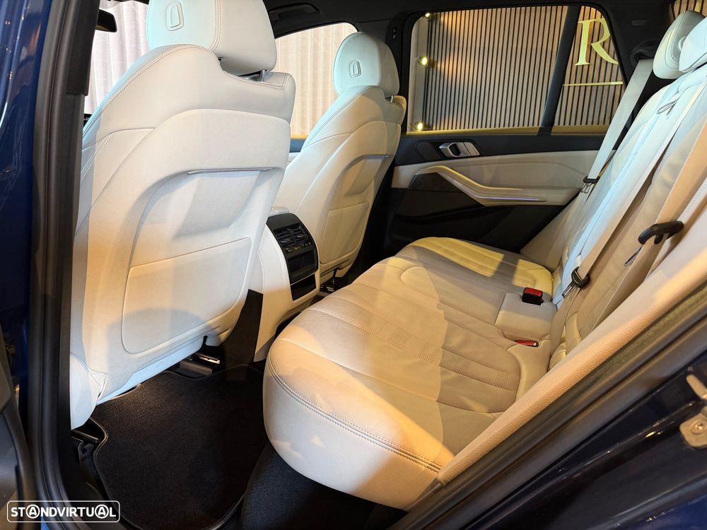 BMW X5 45 e xDrive Pack M - 28