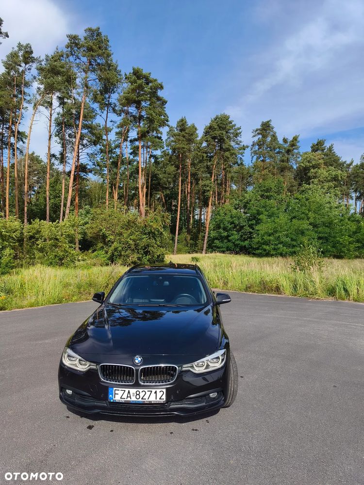 BMW Seria 3 318d Sport Line - 6