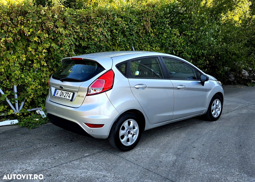 Ford Fiesta 1.6 TDCI Champions Edition - 10