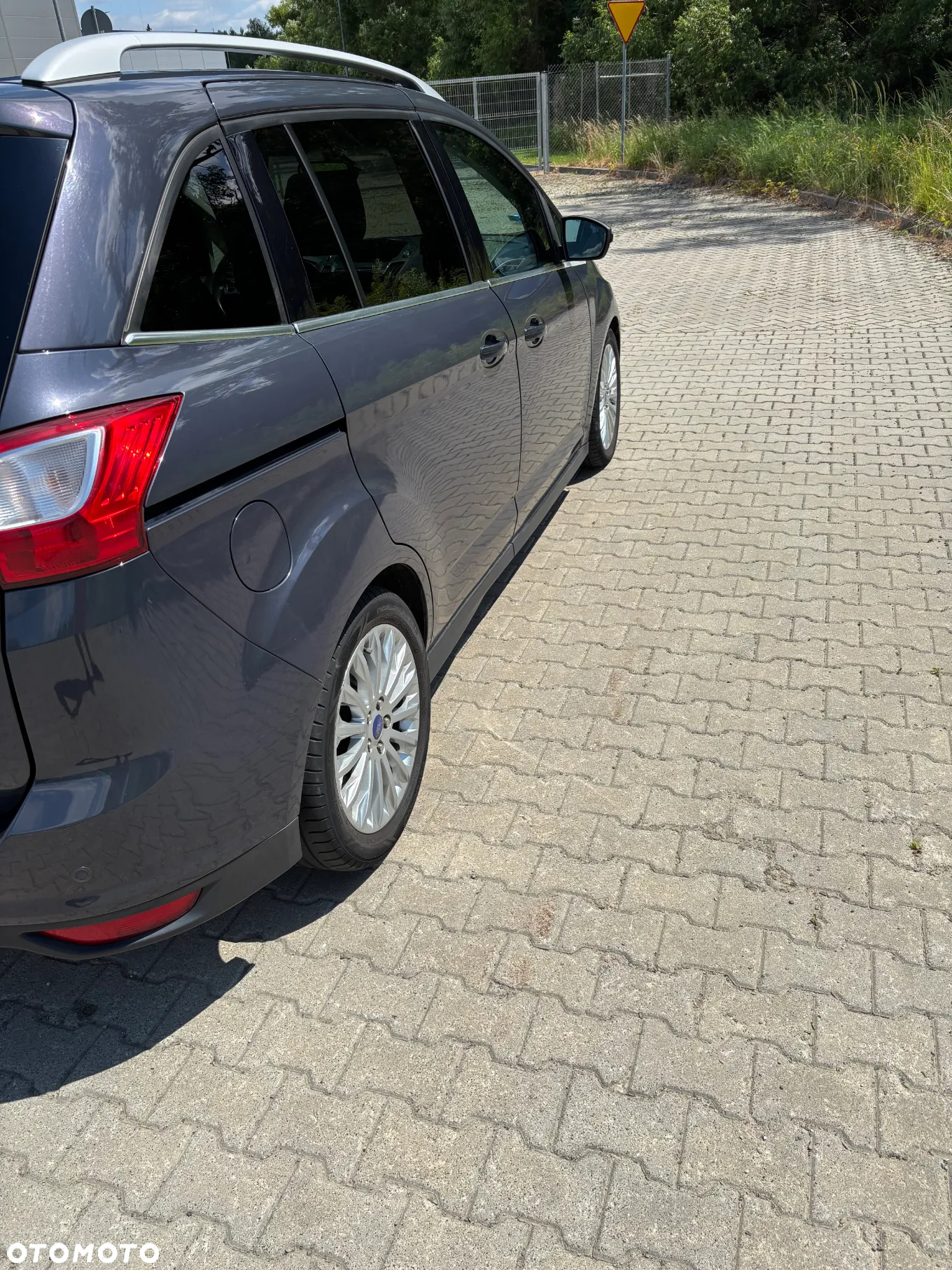 Ford Grand C-MAX 2.0 TDCi Titanium - 3