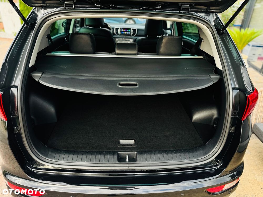 Kia Sportage 1.7 CRDI 2WD ISG Dream-Team Edition - 13