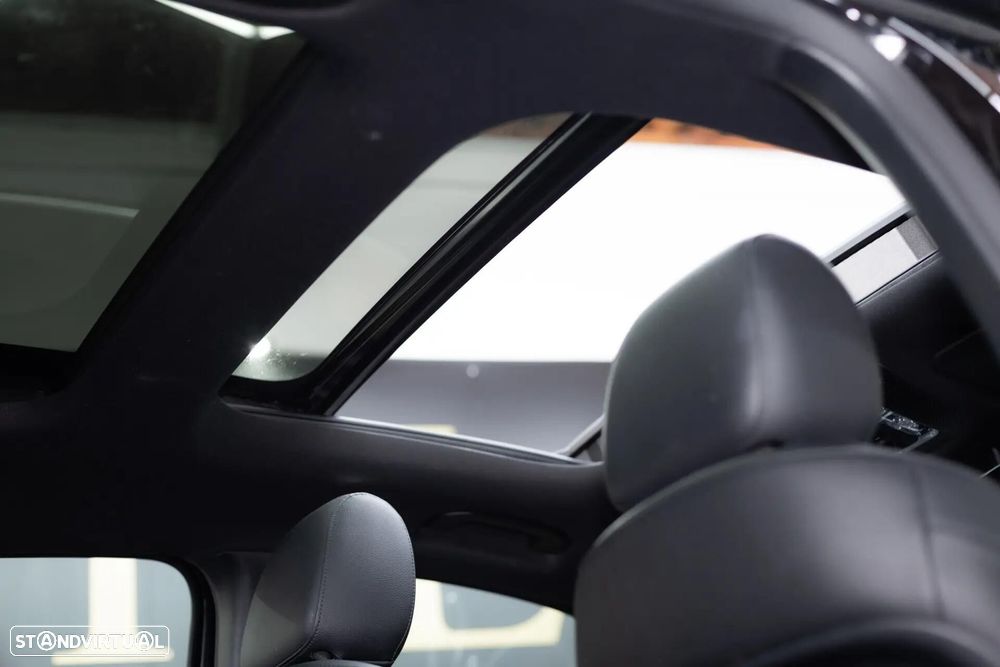 Mercedes-Benz GLA 250 e 8G-DCT Progressive - 20