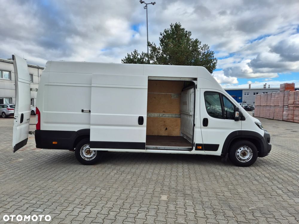 Peugeot Boxer 2018 photo 4