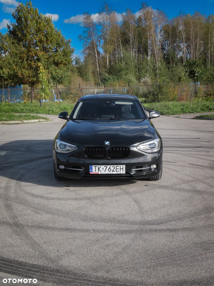 BMW Seria 1 120d Sport Line - 3