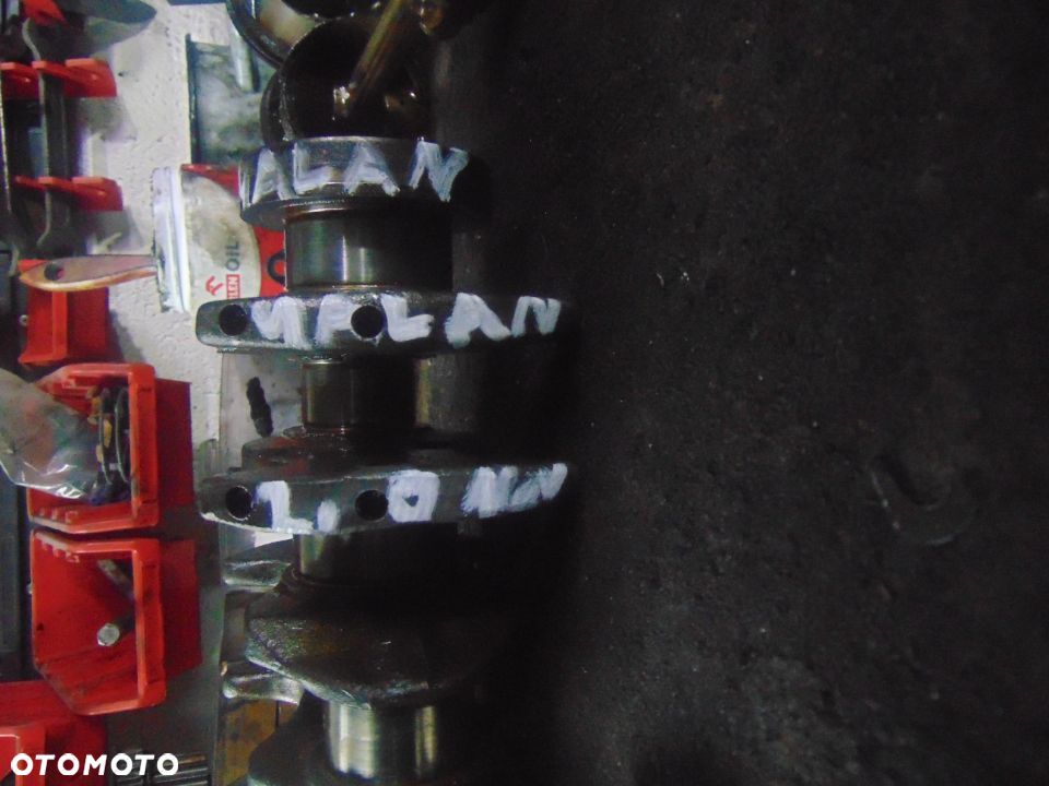 Wał korbowy Mitshubishi galant 2,0 16 v - 3