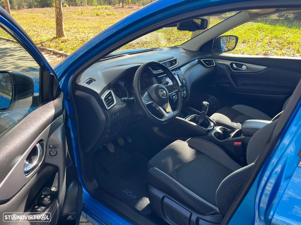 Nissan Qashqai 1.5 dCi N-Connecta RS+PS - 17