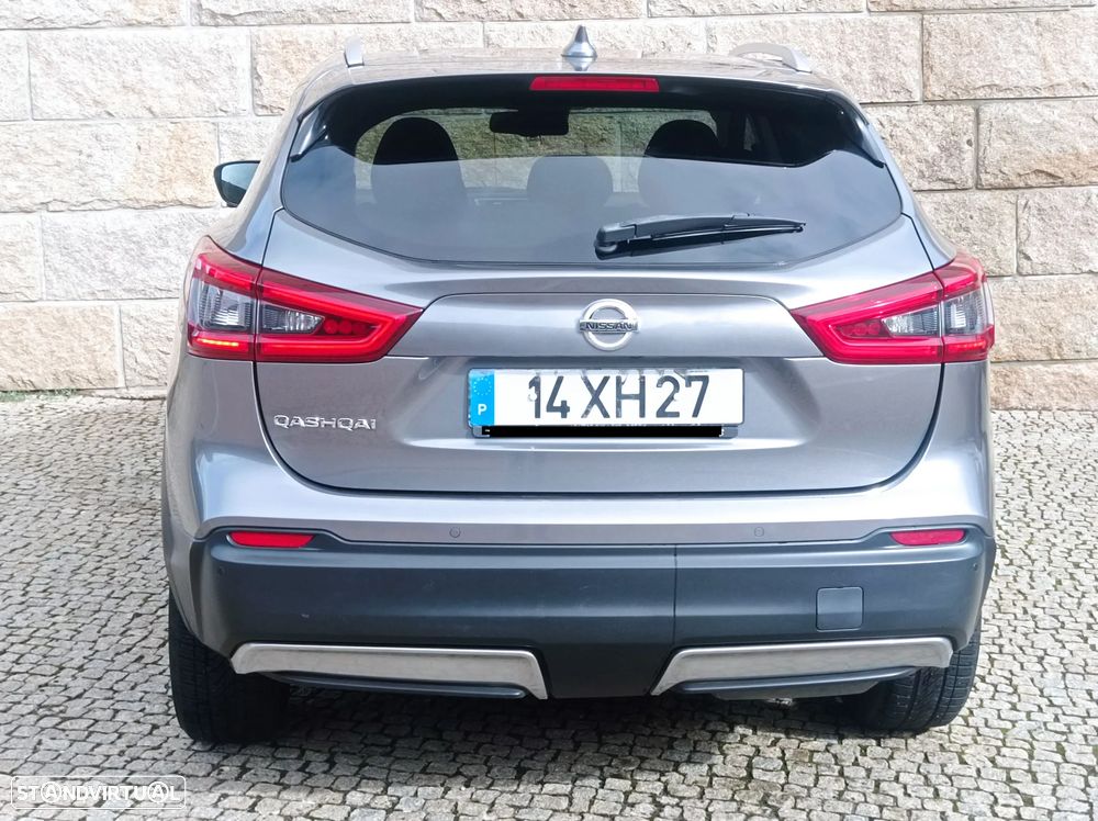 Nissan Qashqai 1.5 dCi N-Connecta - 6