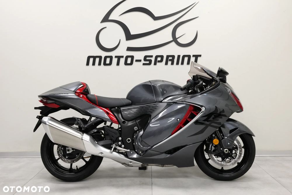 Suzuki GSX - 2