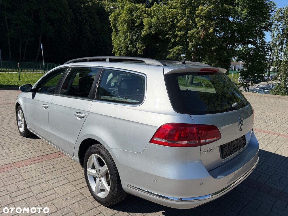 Volkswagen Passat 2.0 TDI Highline - 5