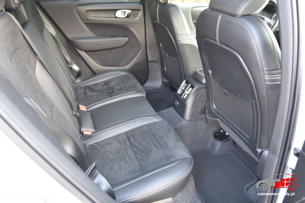 Volvo XC 40 - 20