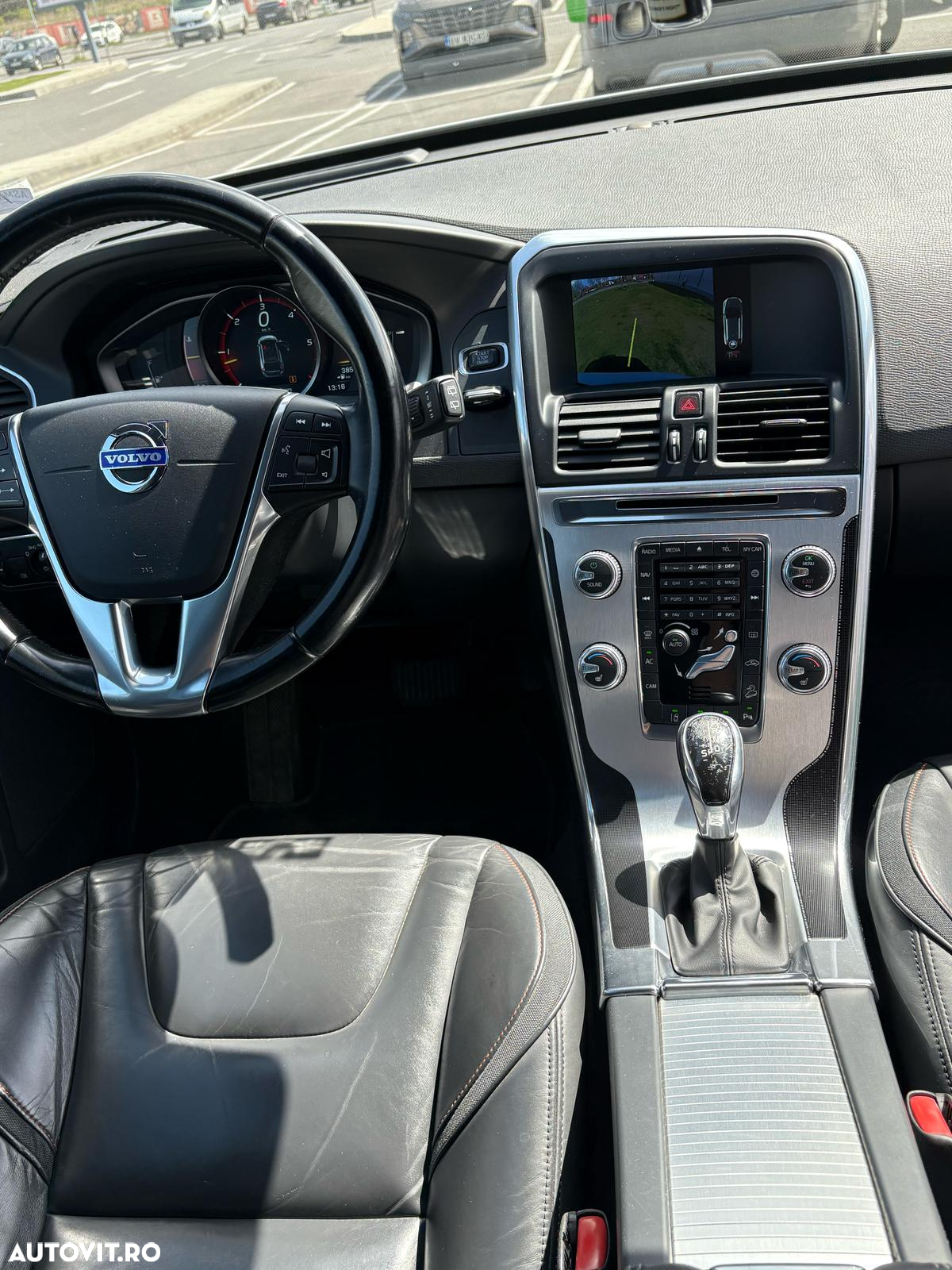 Volvo XC 60 D4 AWD Geartronic Ocean Race - 7