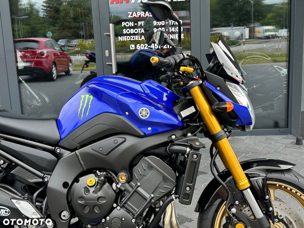 Yamaha FZ8 - 9