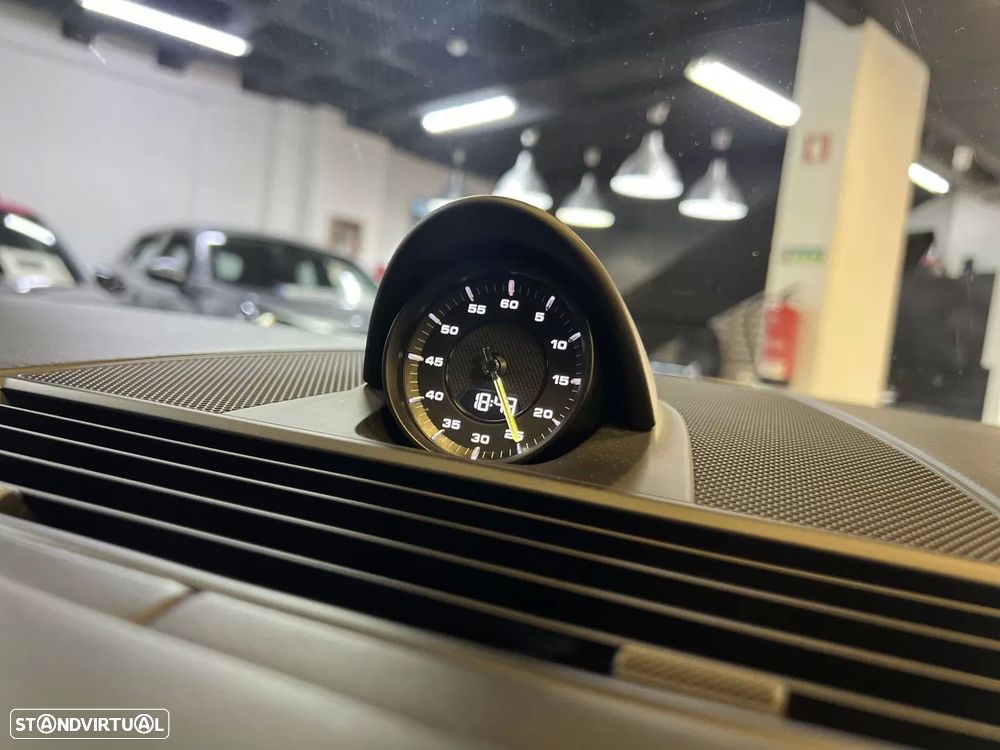 Porsche Panamera Sport Turismo 4 E-Hybrid - 49