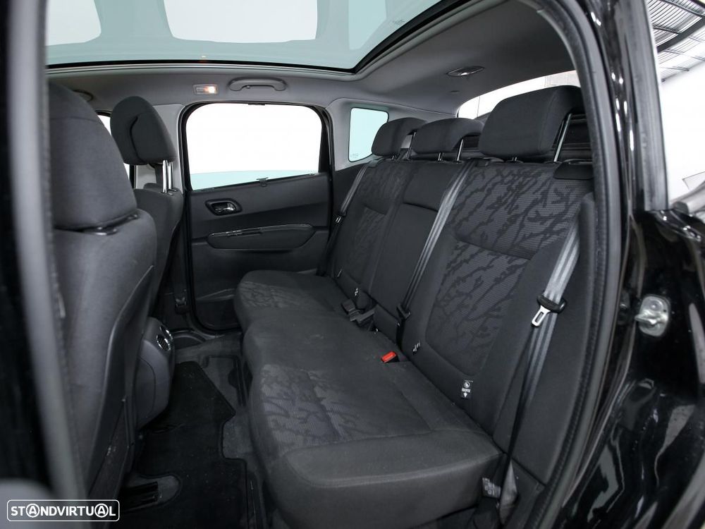 Peugeot 3008 1.6 e-HDi Allure 2-Tronic - 8