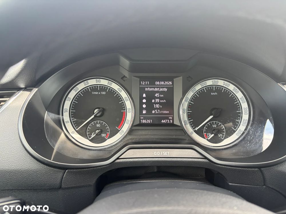 Skoda Octavia 2.0 TDI SCR Style DSG - 14