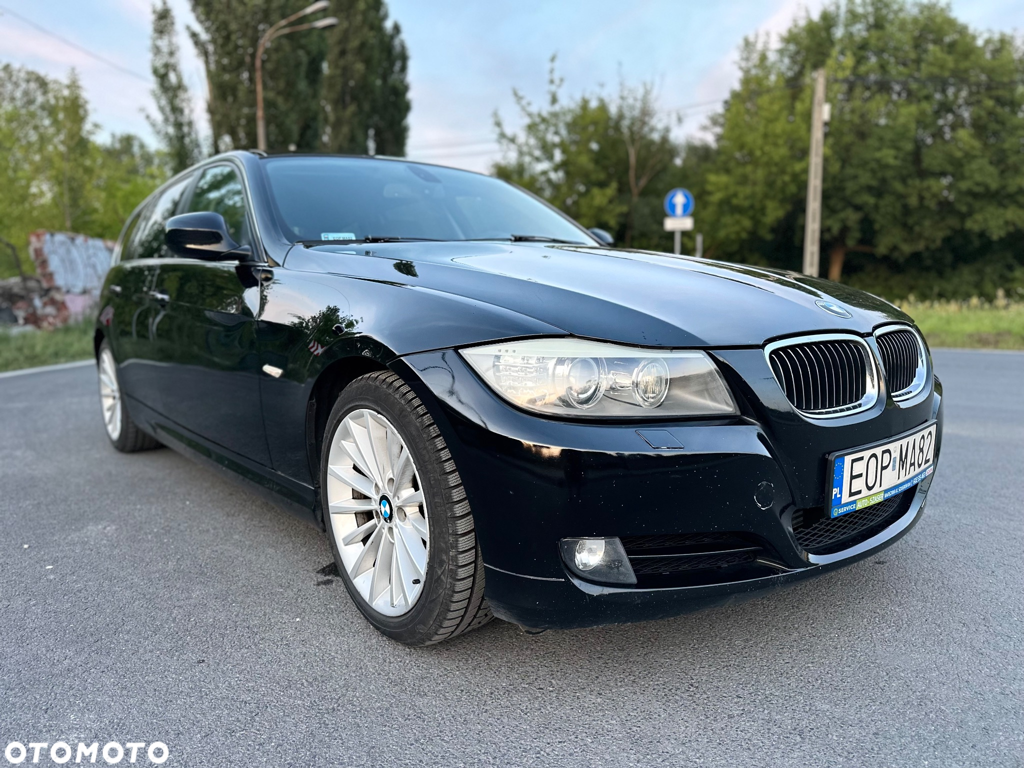 BMW Seria 3 325d DPF Touring - 2