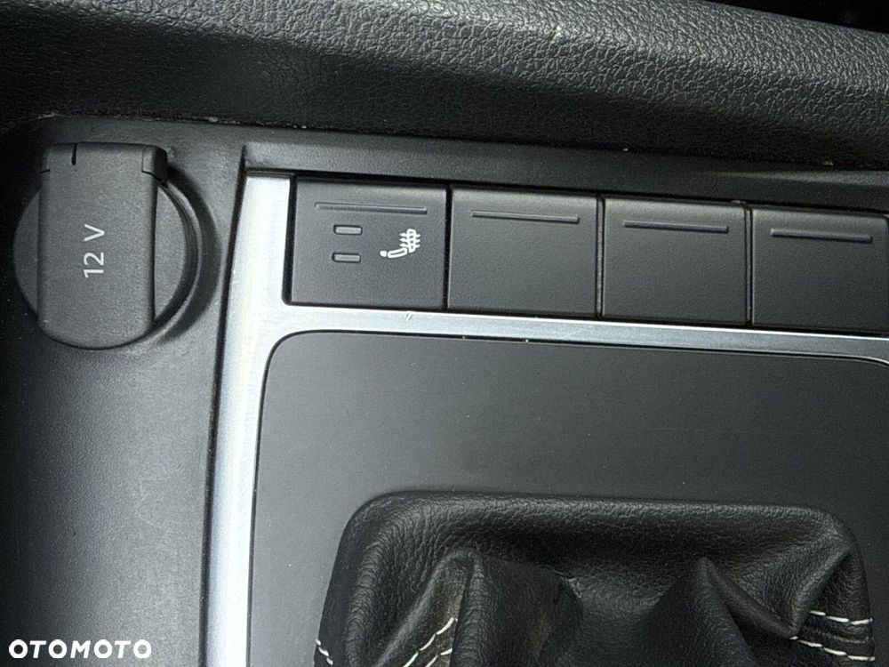 Volkswagen Amarok 3.0 V6 TDi 4MOTION Aventura - 23