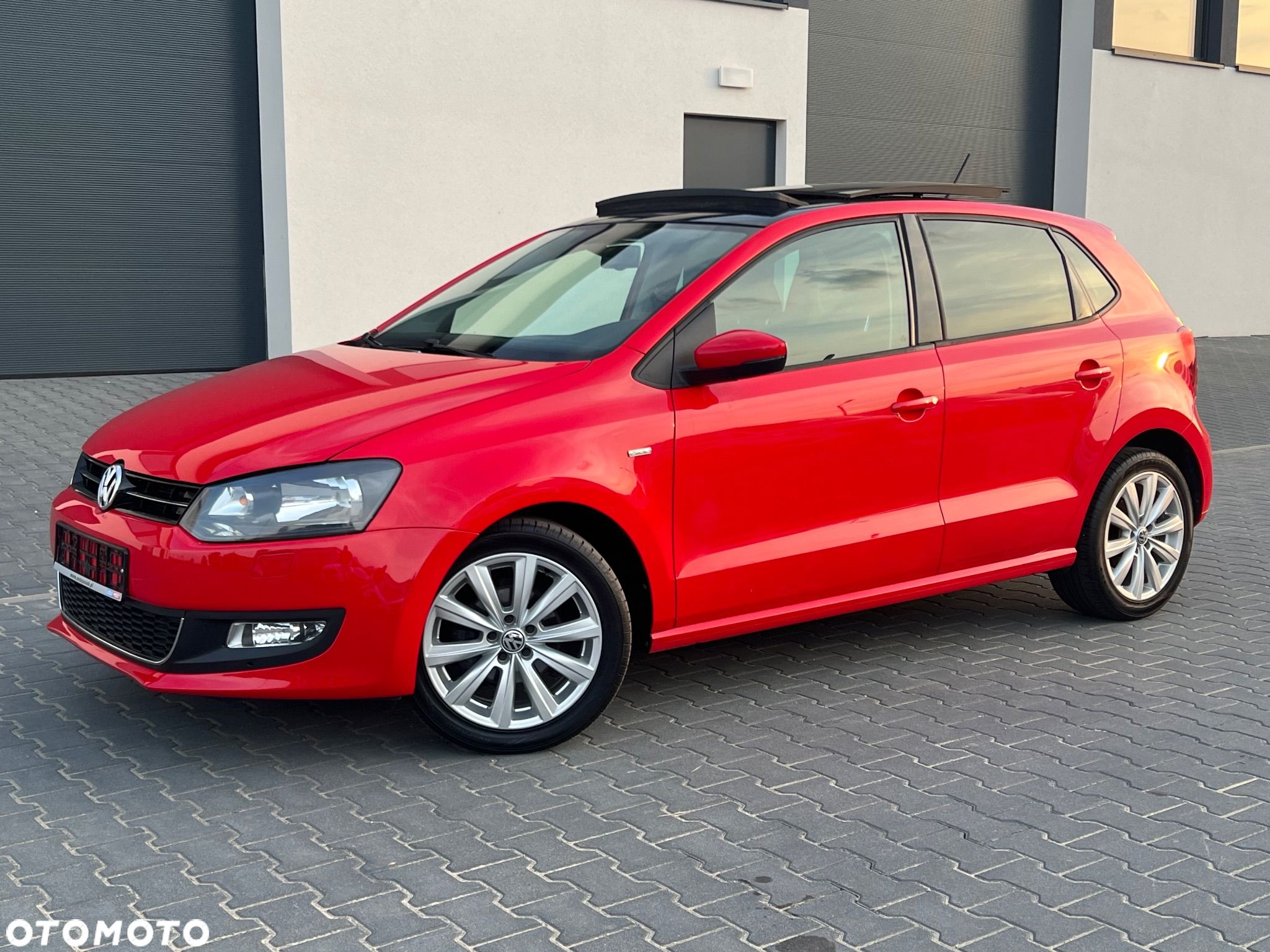 Volkswagen Polo 1.6 TDI DPF Highline - 1