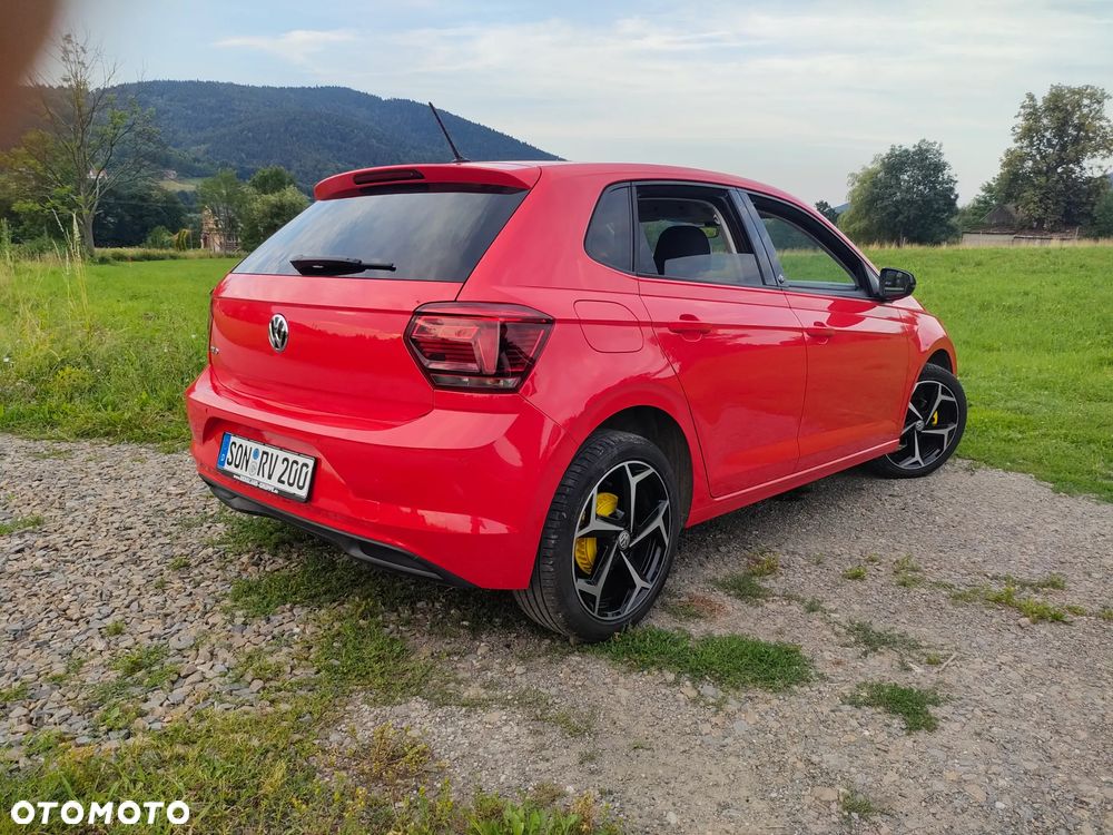 Volkswagen Polo 1.0 Blue Motion Technology beats - 13