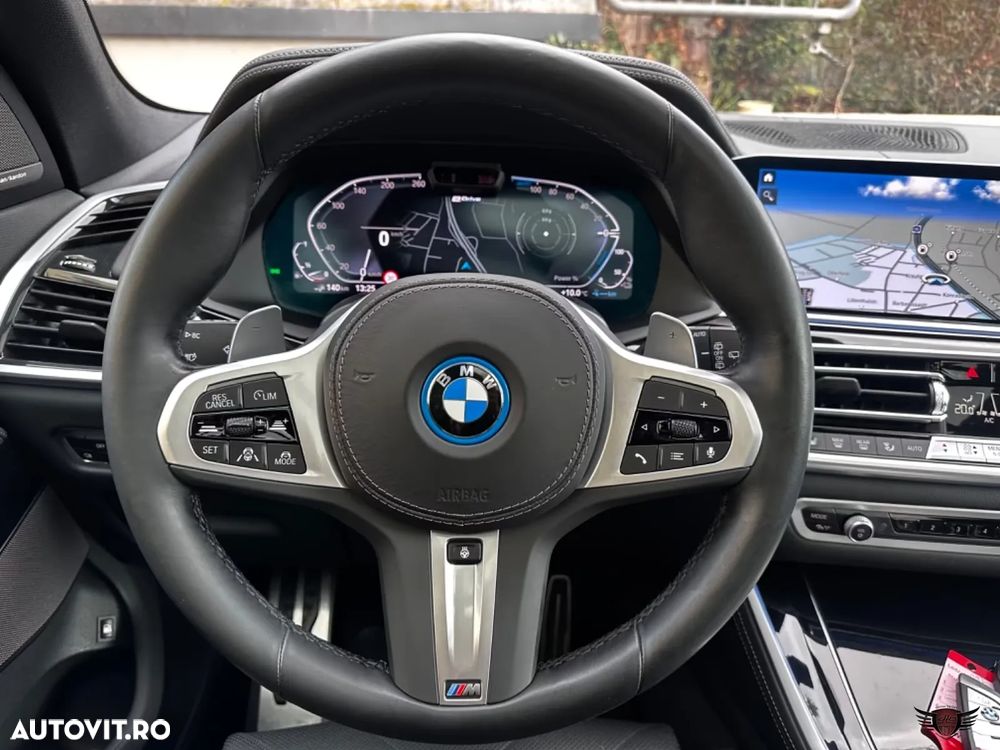 BMW X5 xDrive45e - 17