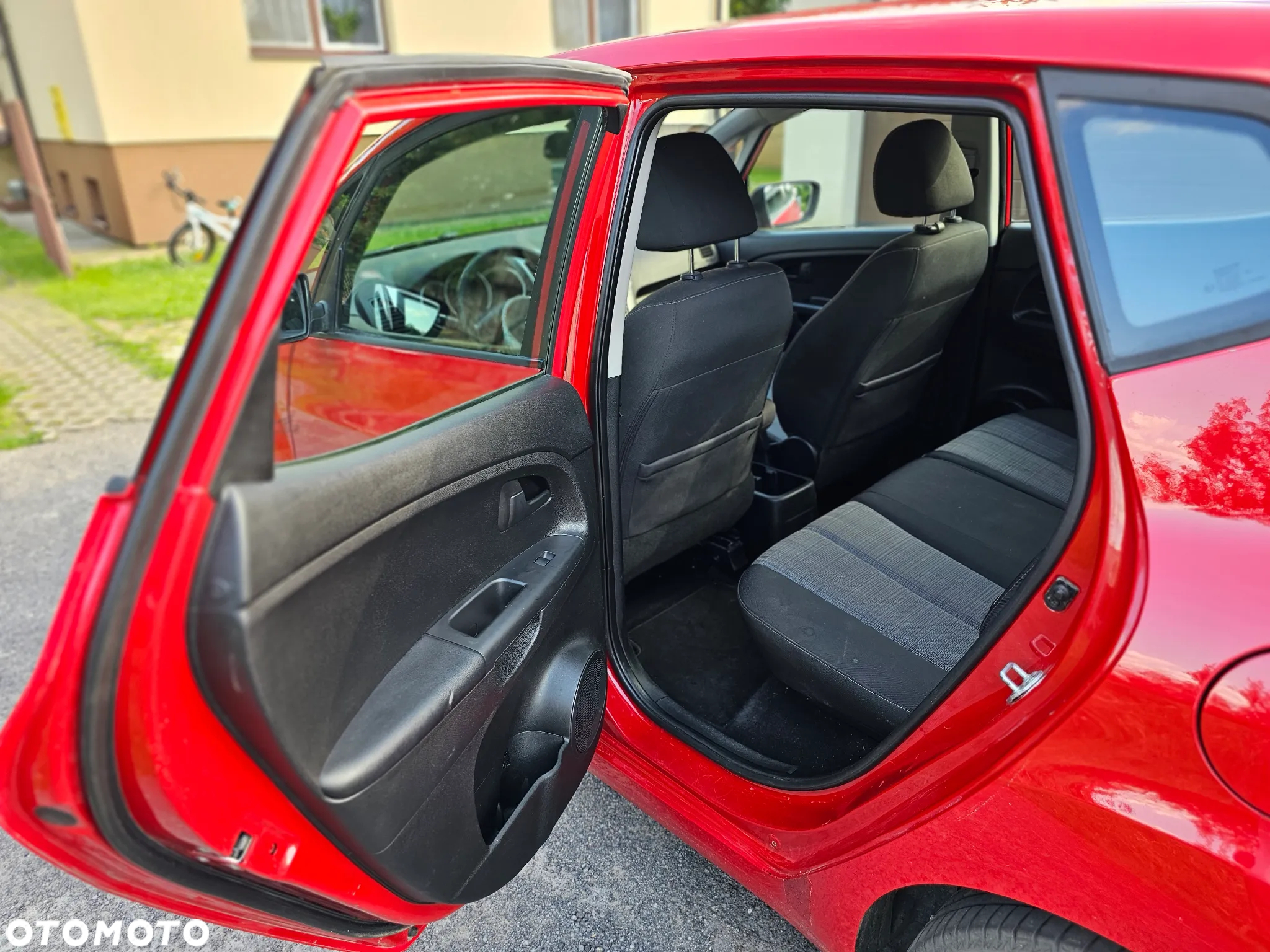 Kia Venga 1.4 CRDi 90 Attract - 11