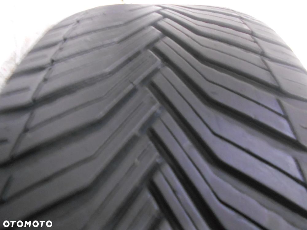 OPONA POJEDYNKA 235/45R18 MICHELIN CROSS CLIMATE 2 DOT 3623 7MM - 2