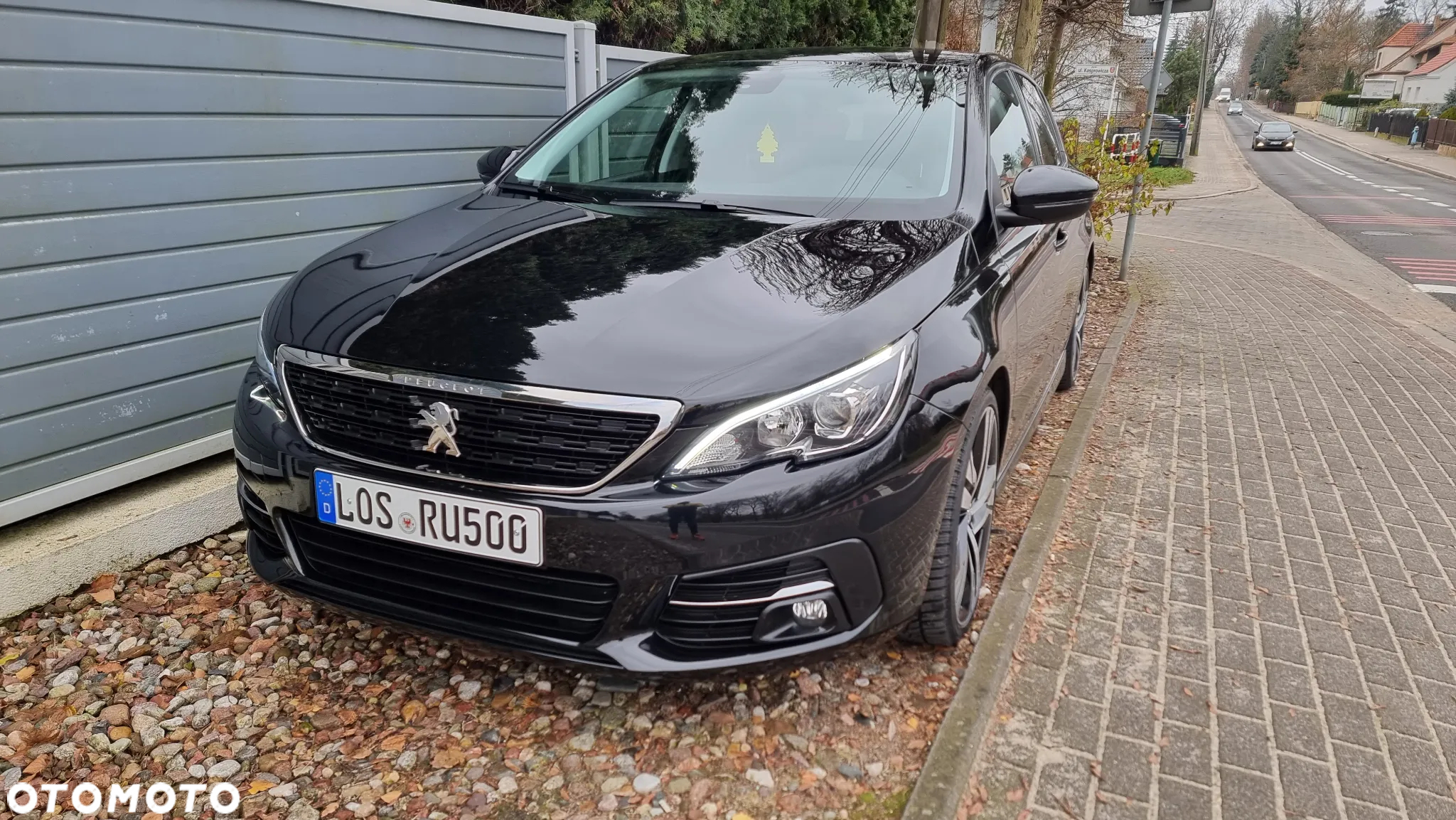 Peugeot 308 1.5 BlueHDi Allure S&S EAT8 - 19