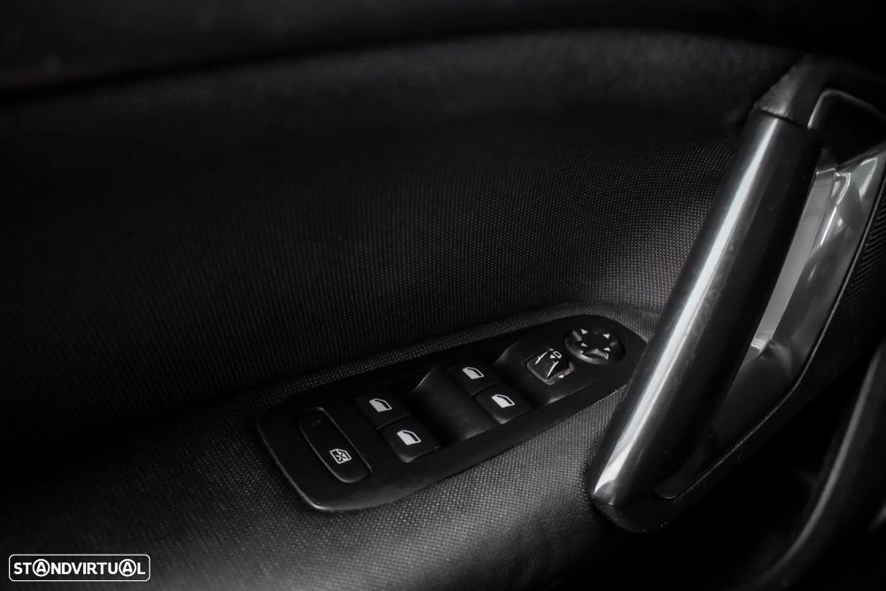 Peugeot 308 BlueHDi FAP 130 EAT8 Stop & Start Allure - 15