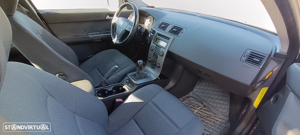 Volvo S40 - 9