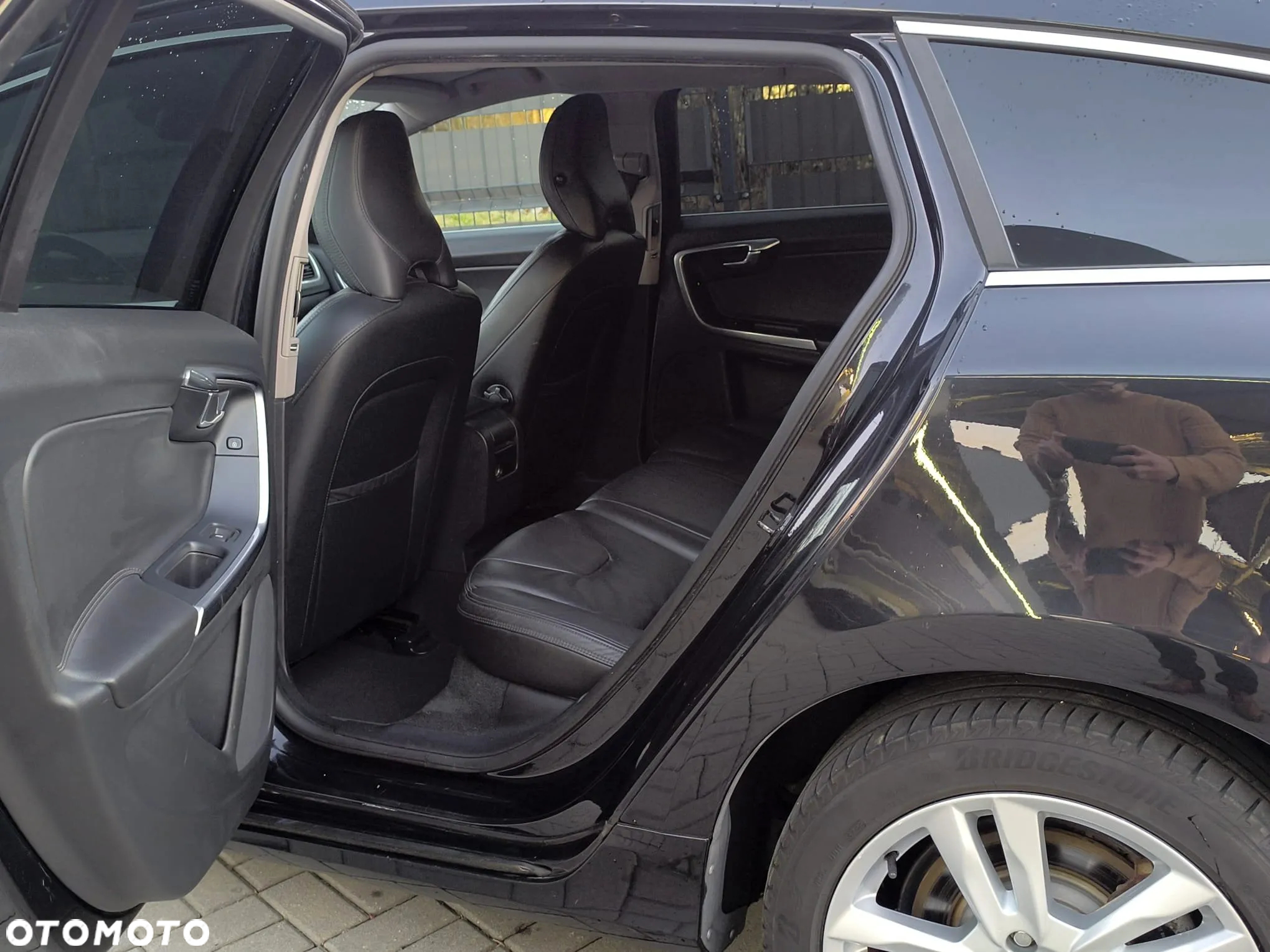 Volvo V60 D3 Summum - 13
