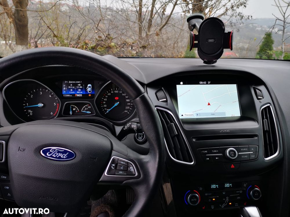 Ford Focus 1.5 TDCi DPF Start-Stopp-System Aut. Titanium - 6