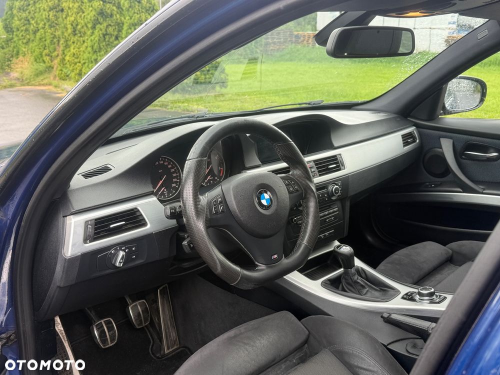 BMW Seria 3 320d xDrive Sport Line - 9