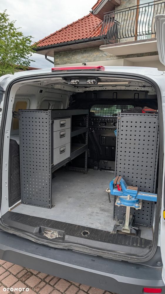Ford Connect - 10