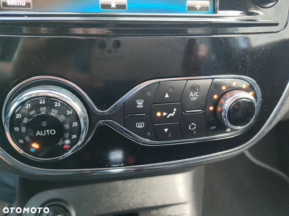 Renault Captur 1.5 dCi Intens EDC - 4