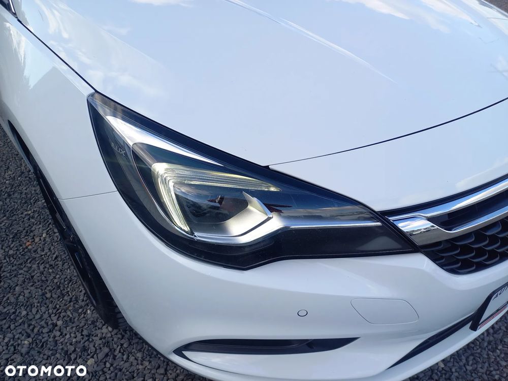 Opel Astra 1.6 CDTI Dynamic S&S - 11